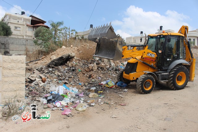 فيديو : بعد توجه قسماوي نت مدير قسم الصيانة والبستنة نادر ابو عقل يستجيب لنداء سكان الحي الجنوبي وحملة تنظيفات واسعة 